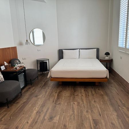 De Provintia Straat B&B Tainan Eksteriør bilde